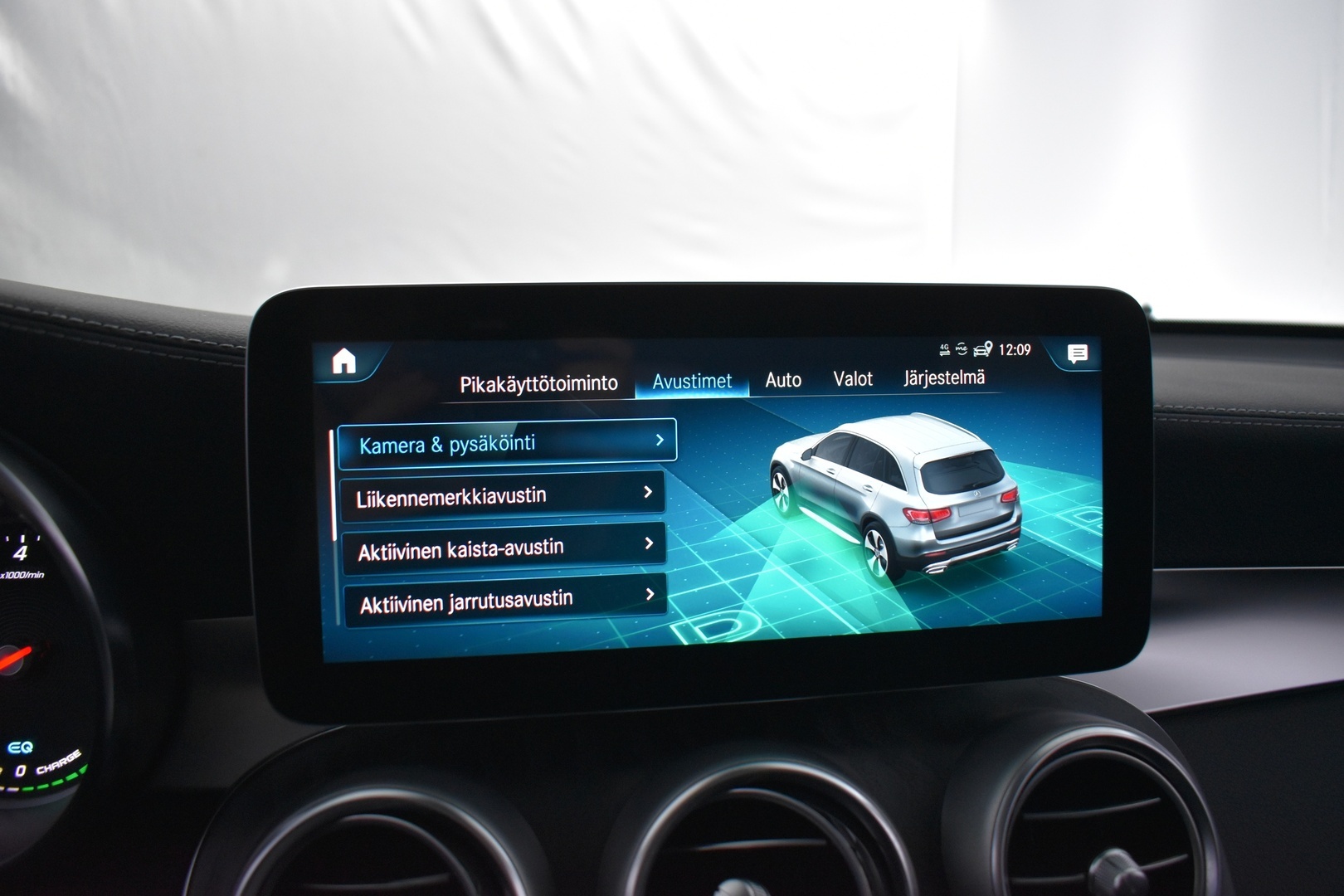 MERCEDES-BENZ GLC 2021