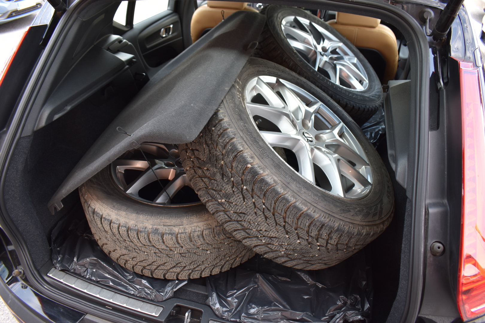 VOLVO XC40 2021