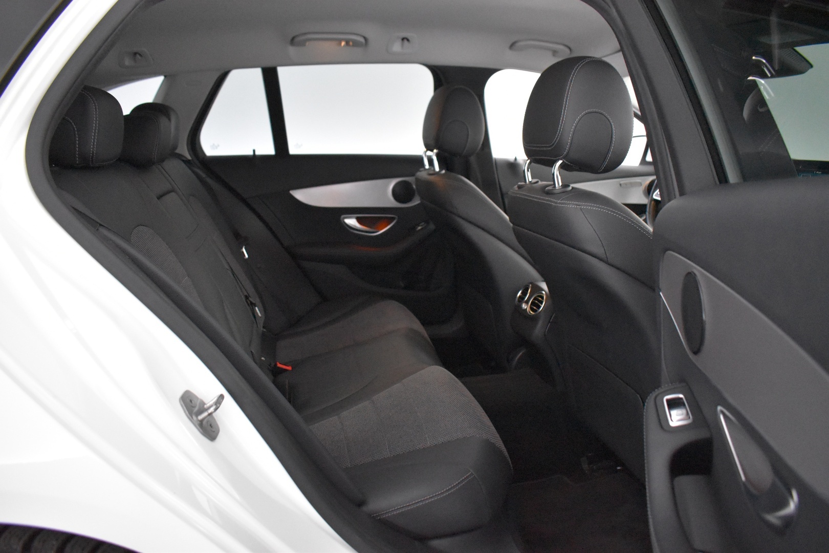 MERCEDES-BENZ C 2020