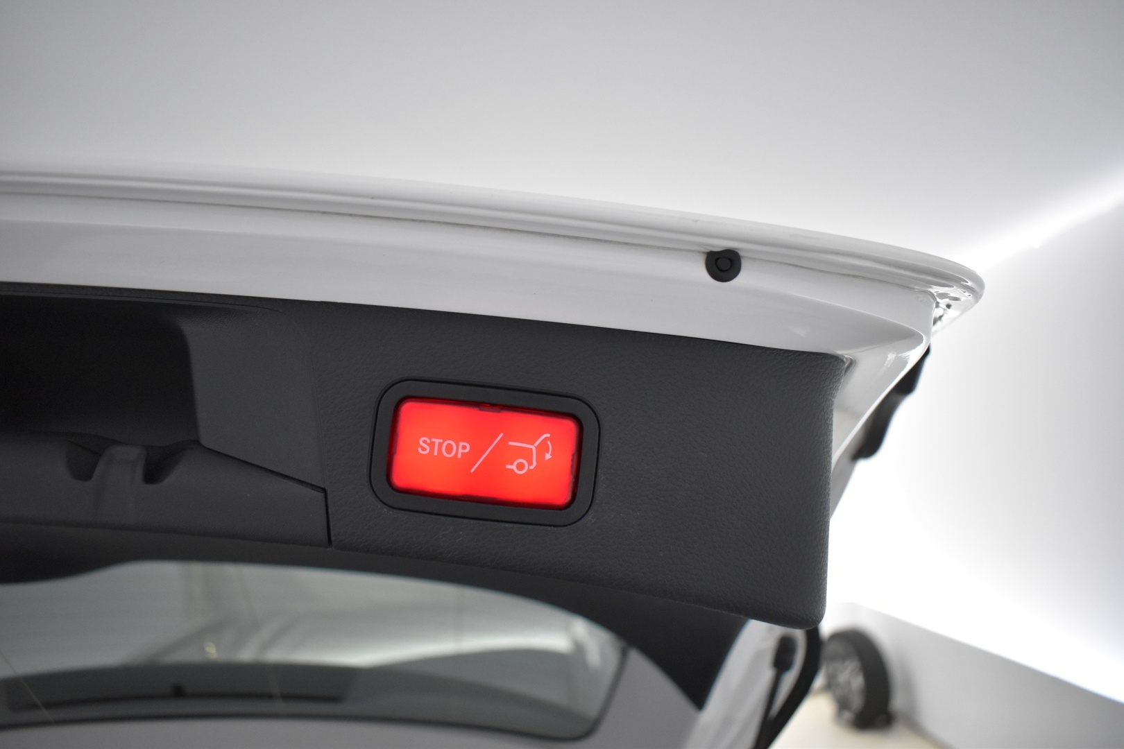 MERCEDES-BENZ C 2020