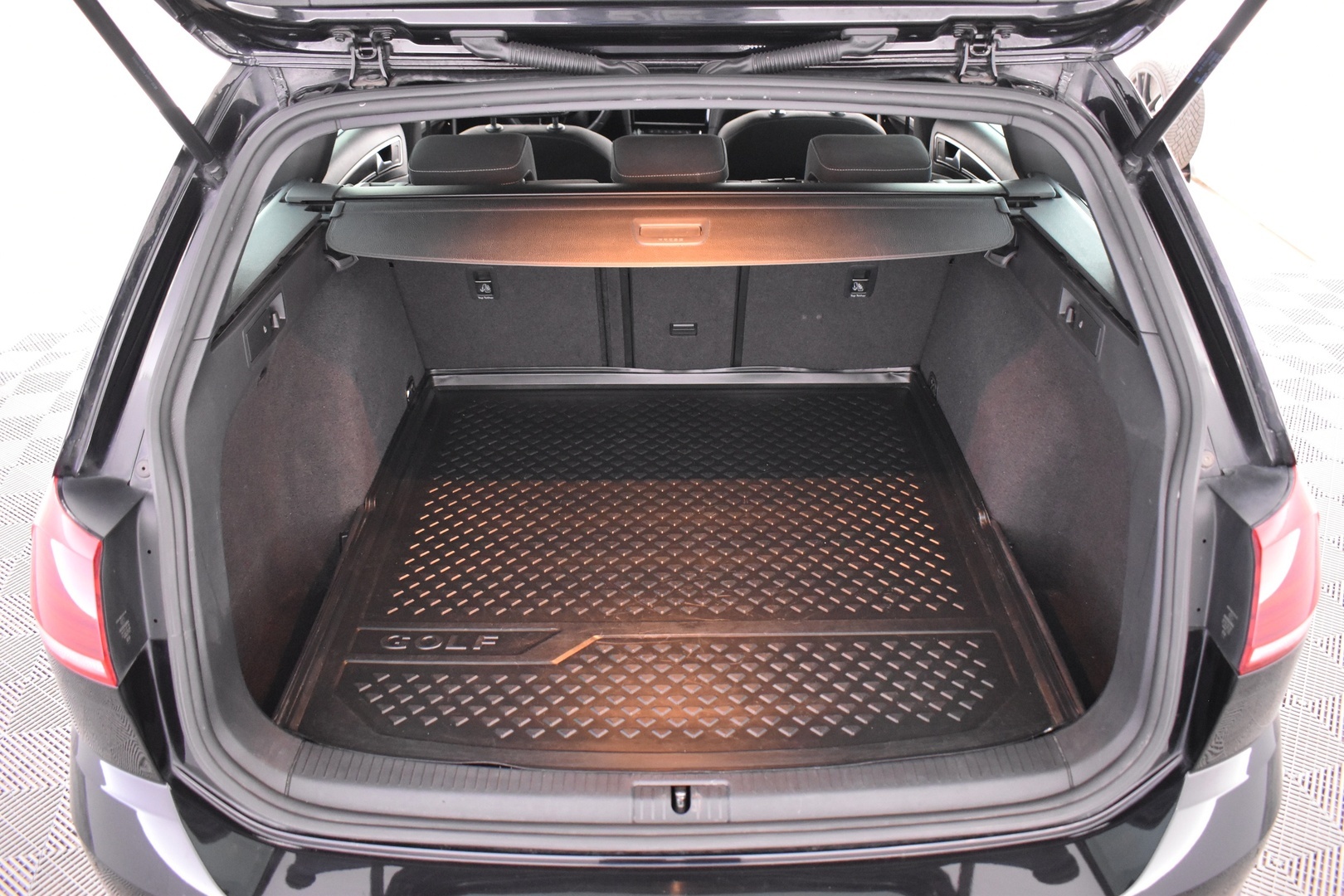 VOLKSWAGEN Golf 2018