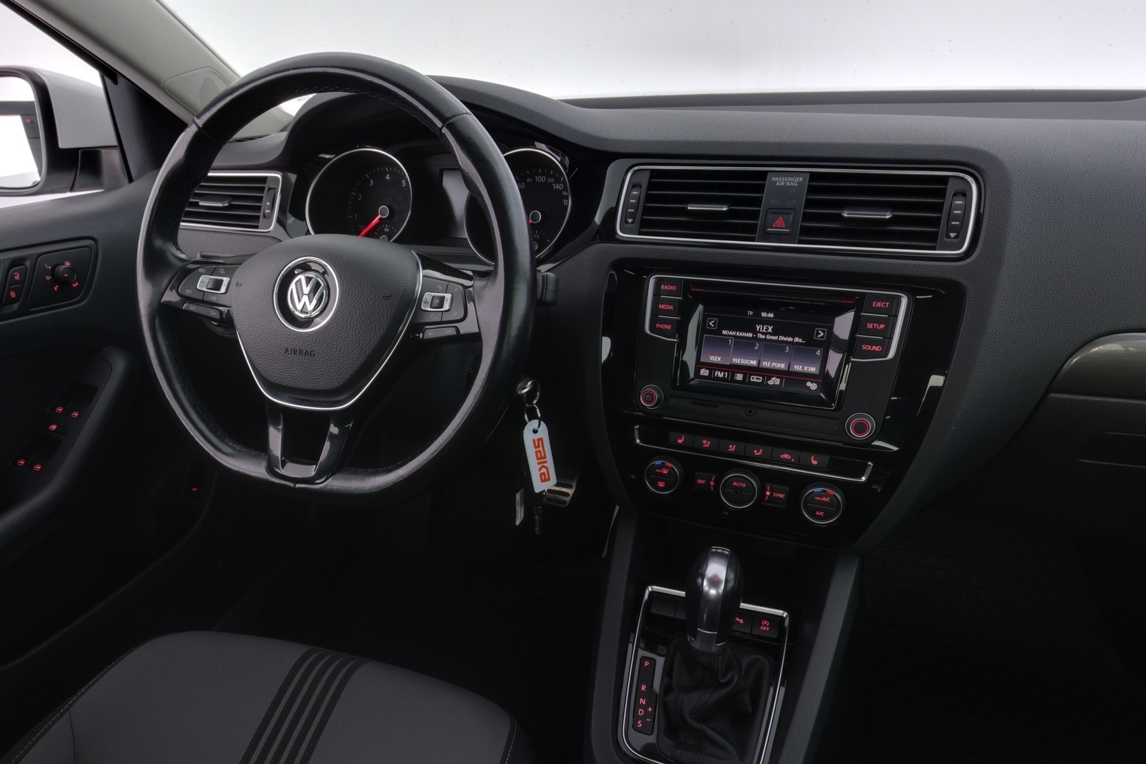VOLKSWAGEN Jetta 2016