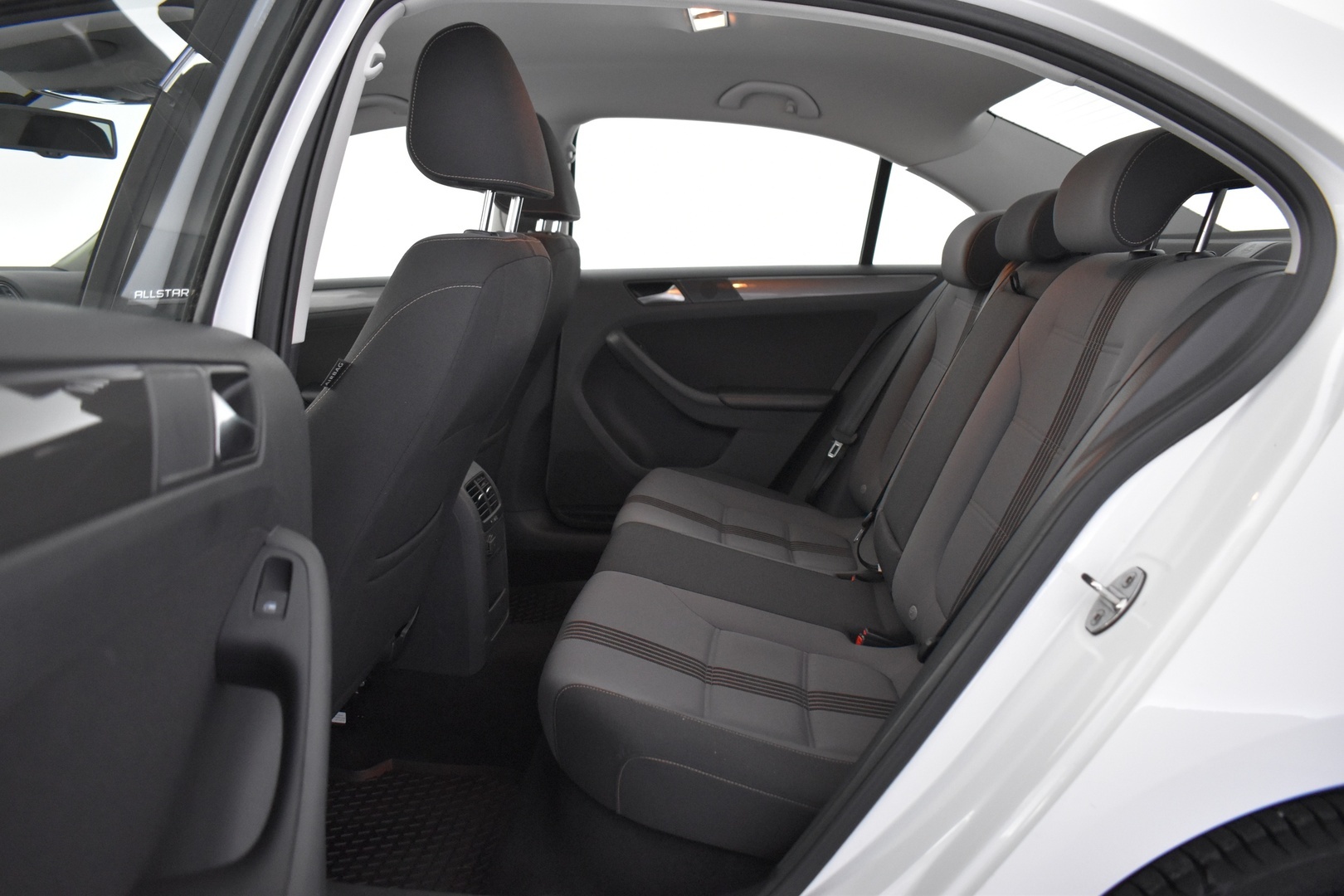VOLKSWAGEN Jetta 2016