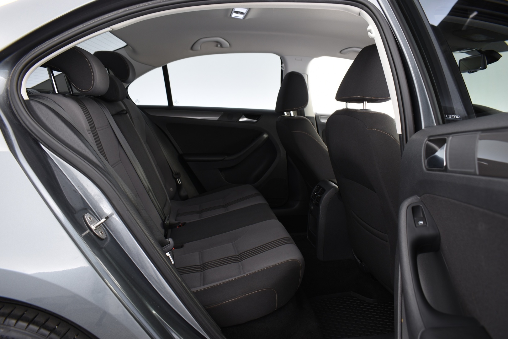 VOLKSWAGEN Jetta 2016