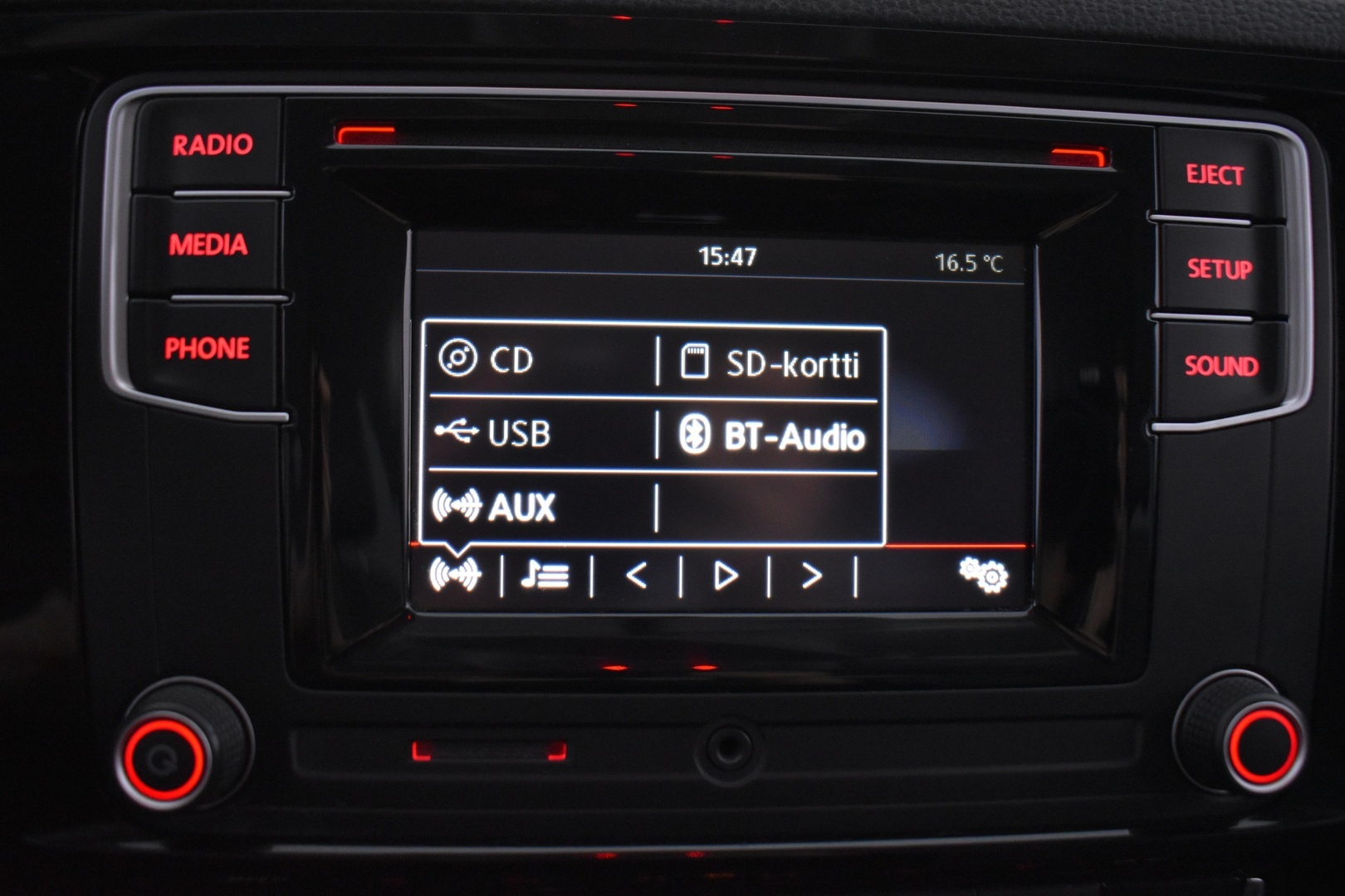 VOLKSWAGEN Jetta 2016