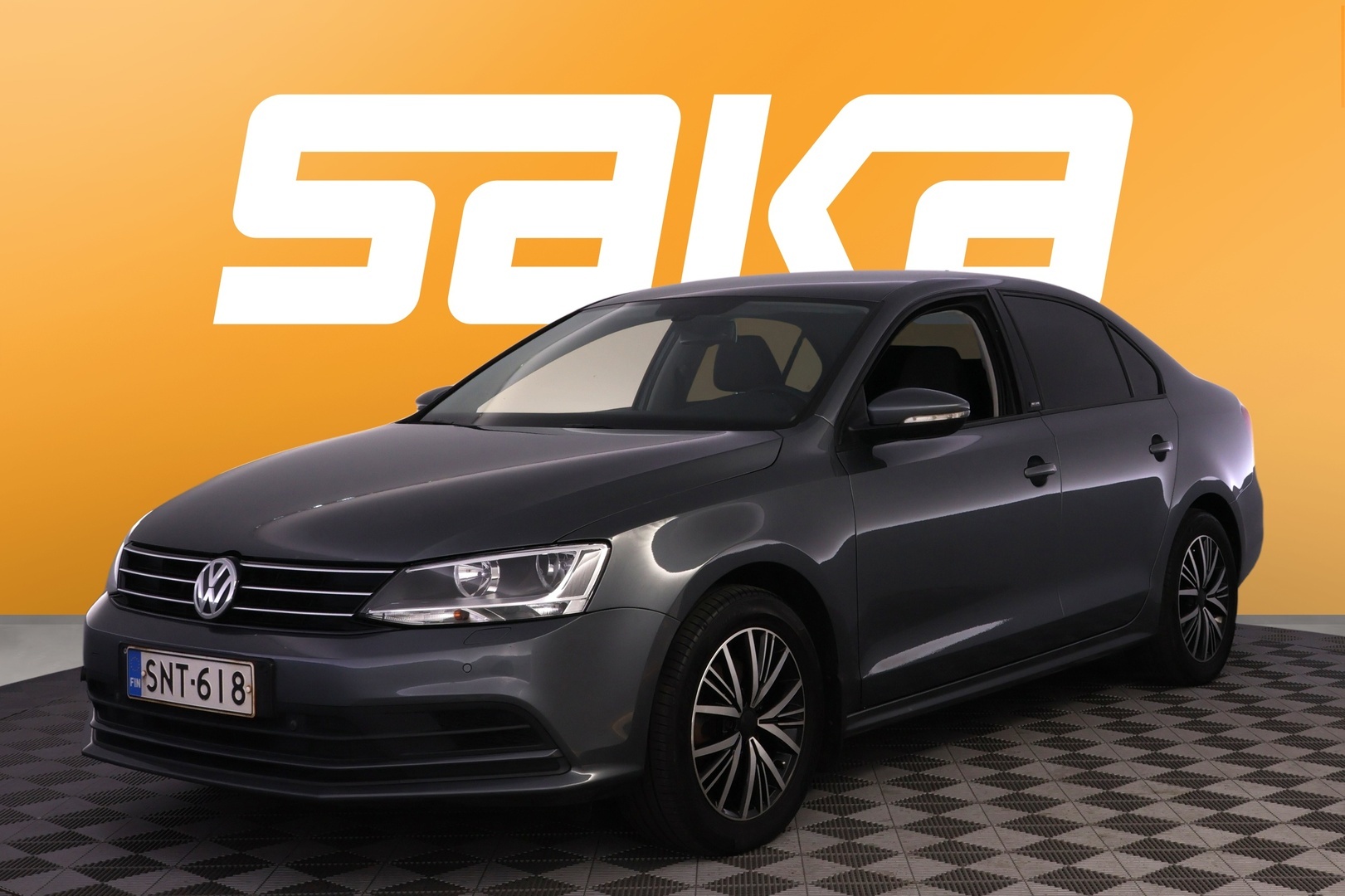 VOLKSWAGEN Jetta 2016