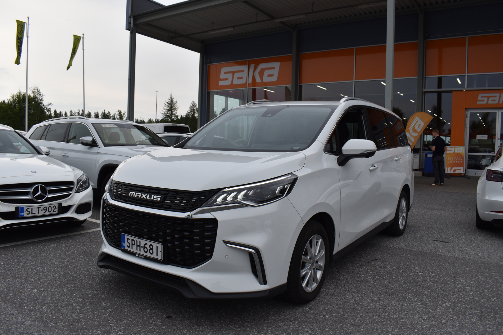 MAXUS Euniq 5 2023
