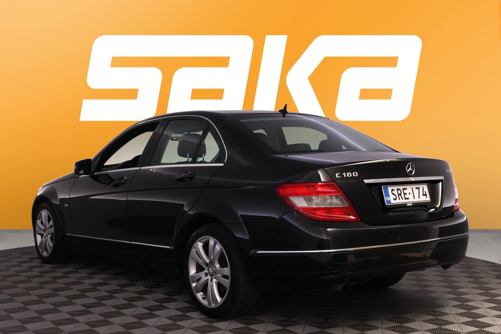 MERCEDES-BENZ C 2011
