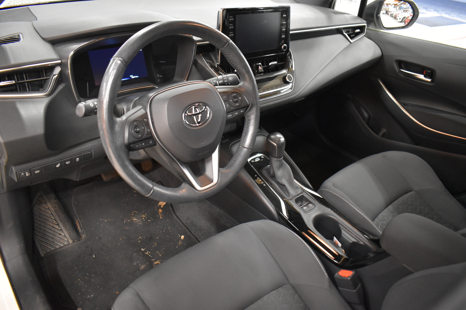 TOYOTA Corolla 2021