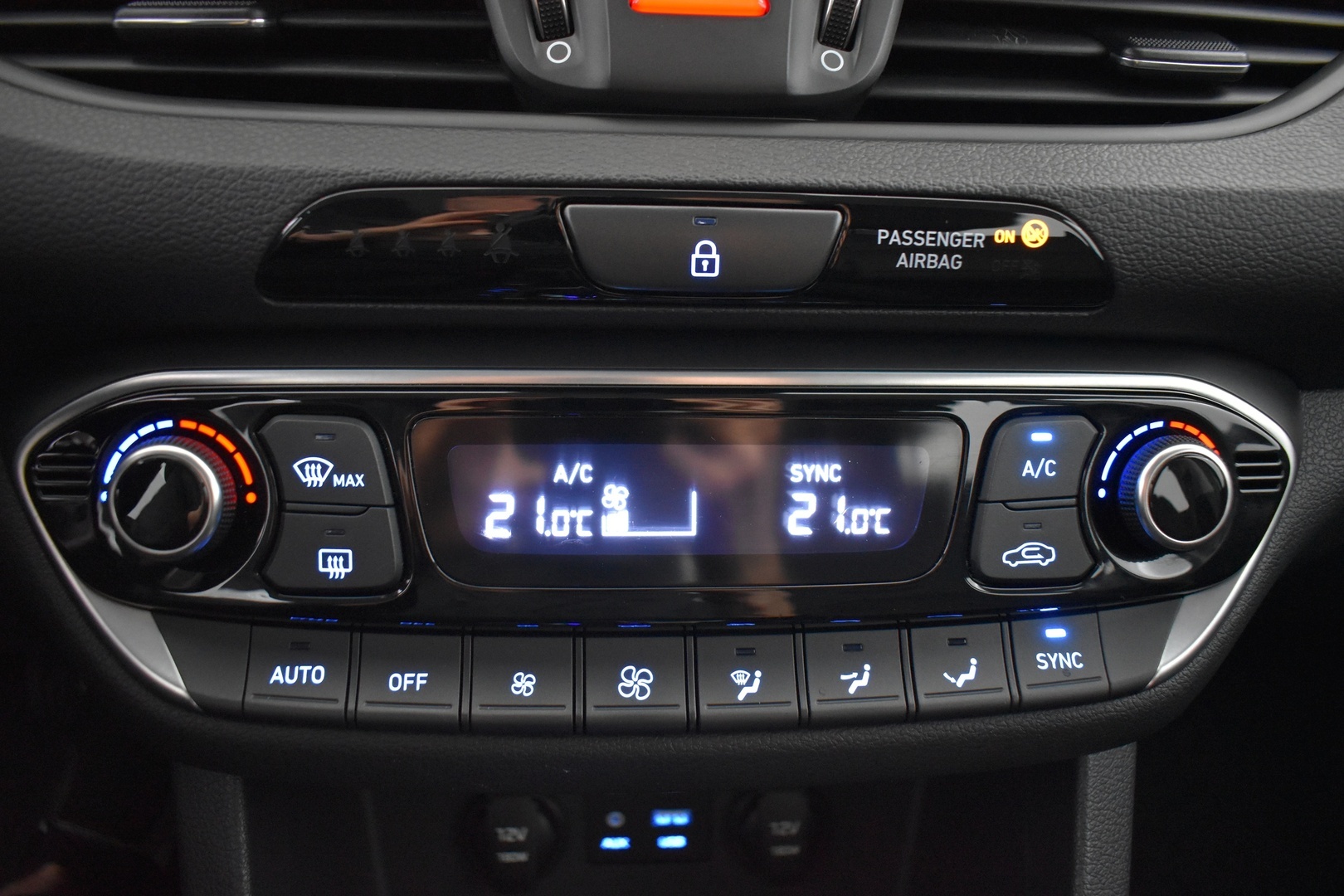 HYUNDAI i30 2020