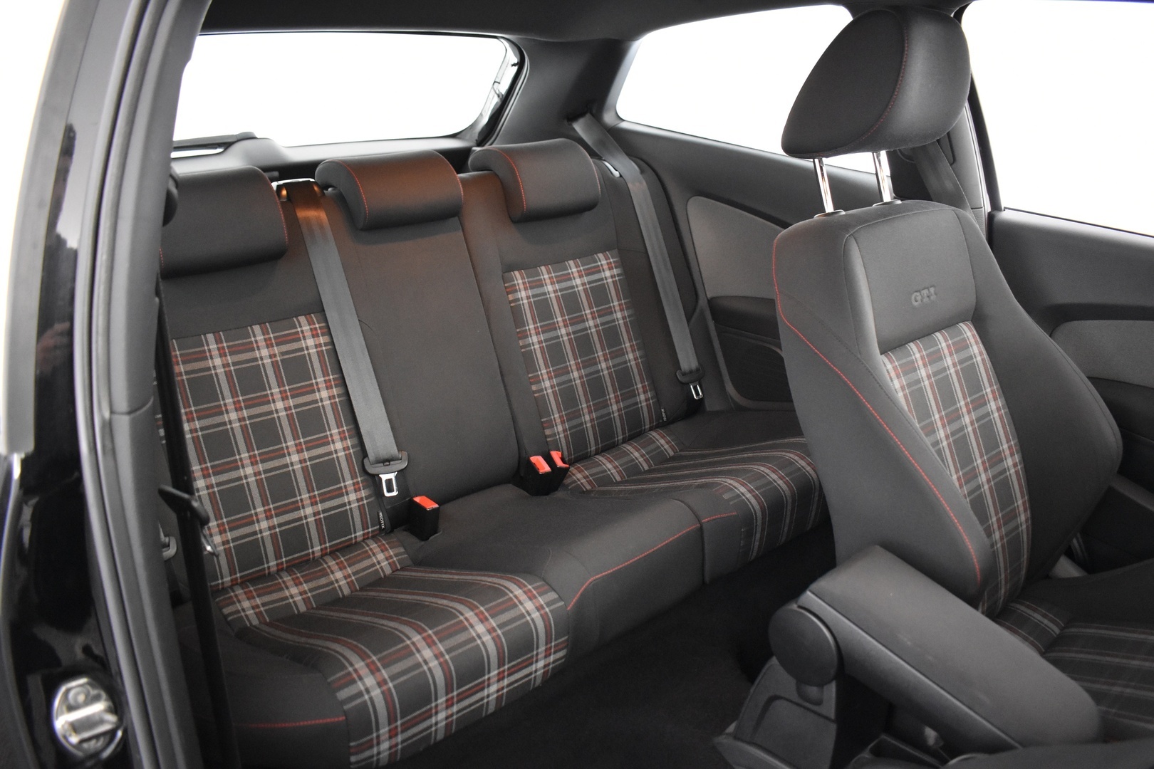 VOLKSWAGEN Polo 2012