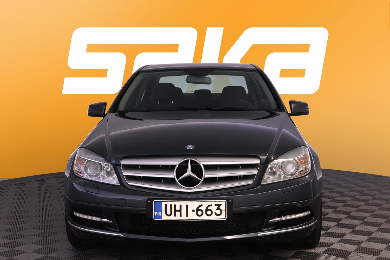 MERCEDES-BENZ C 2010