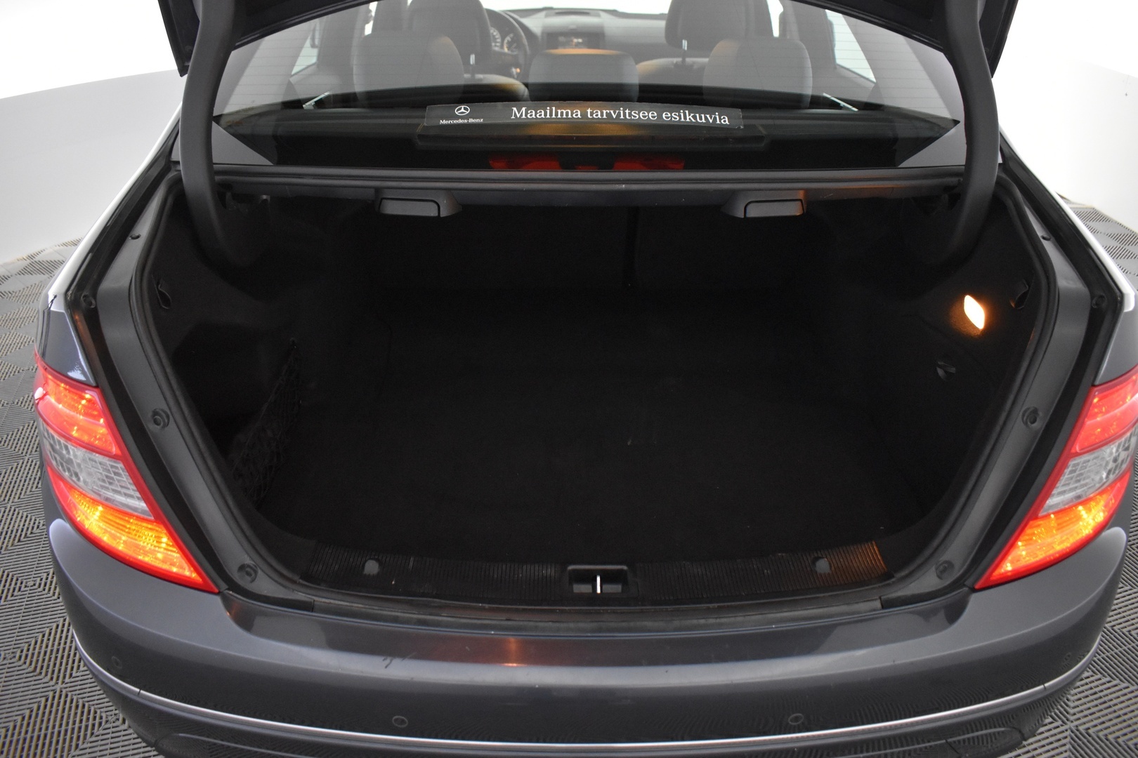 MERCEDES-BENZ C 2010