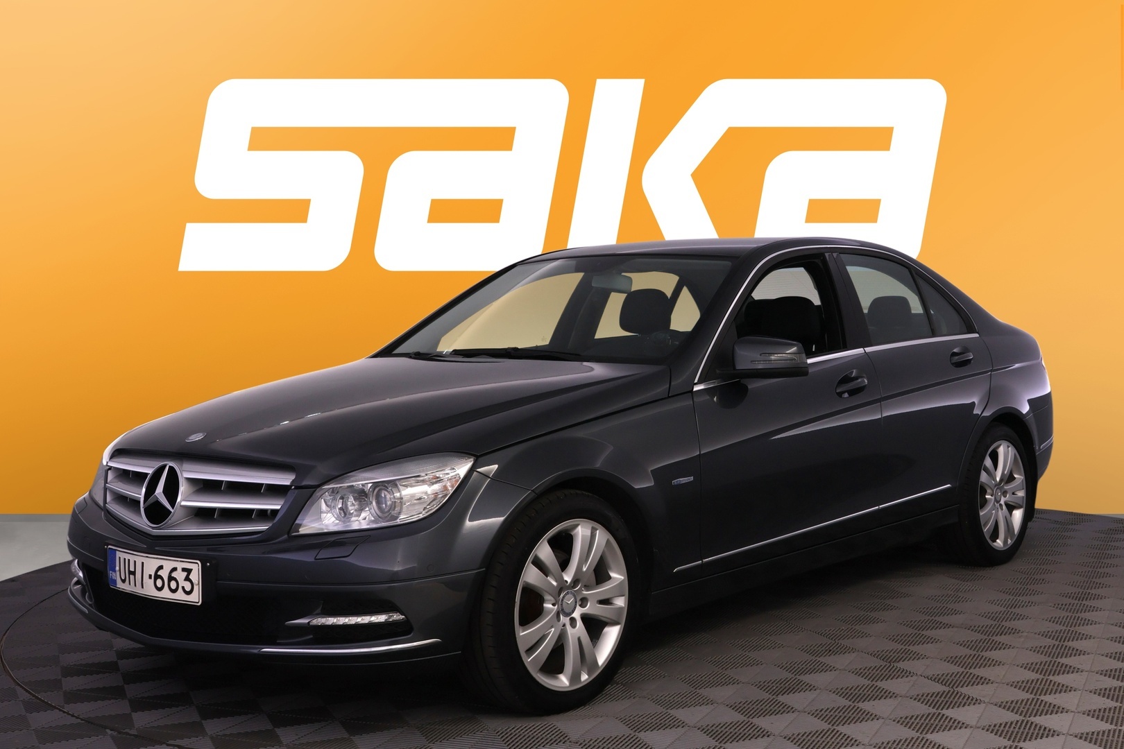 MERCEDES-BENZ C 2010