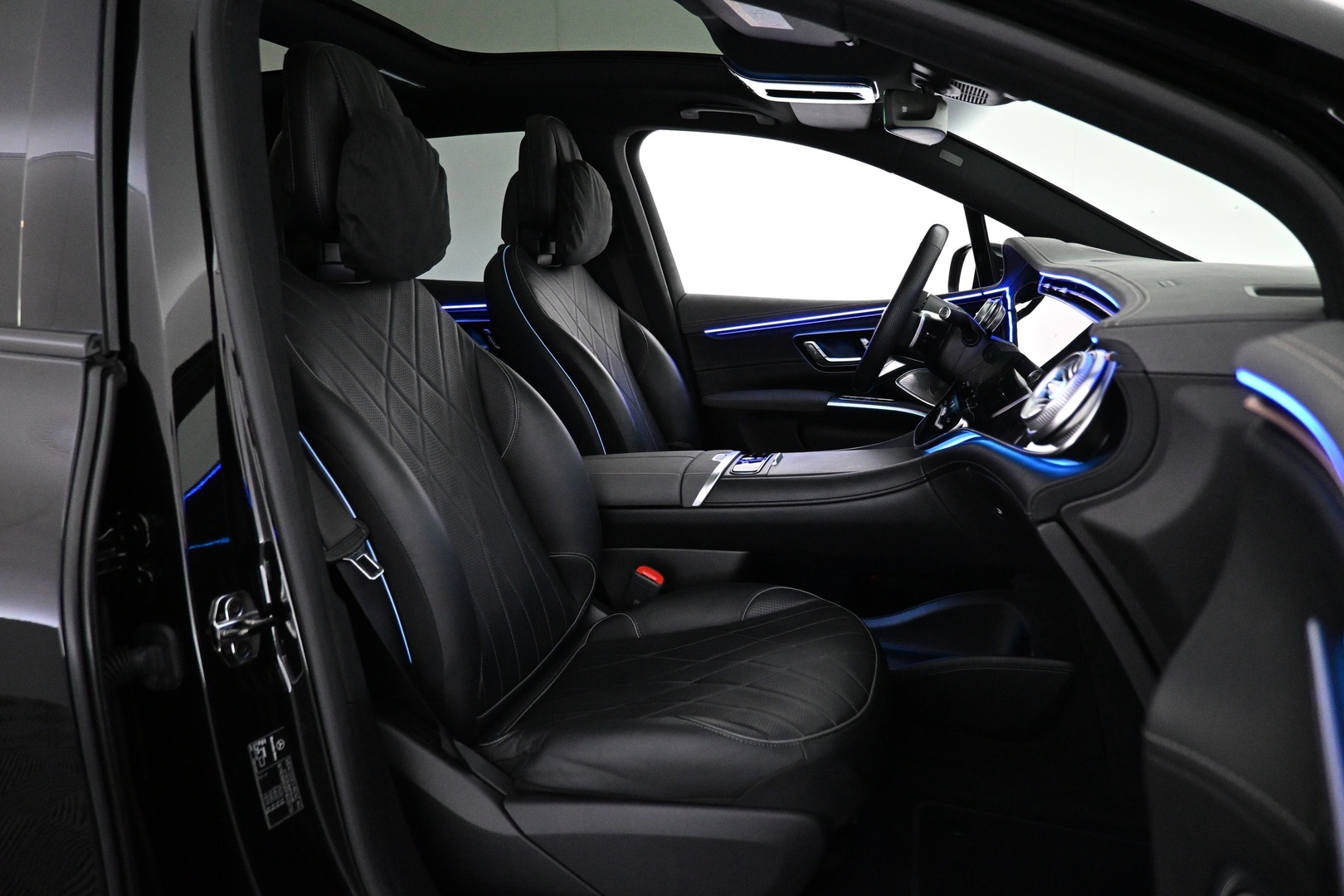 MERCEDES-BENZ EQS SUV 2023