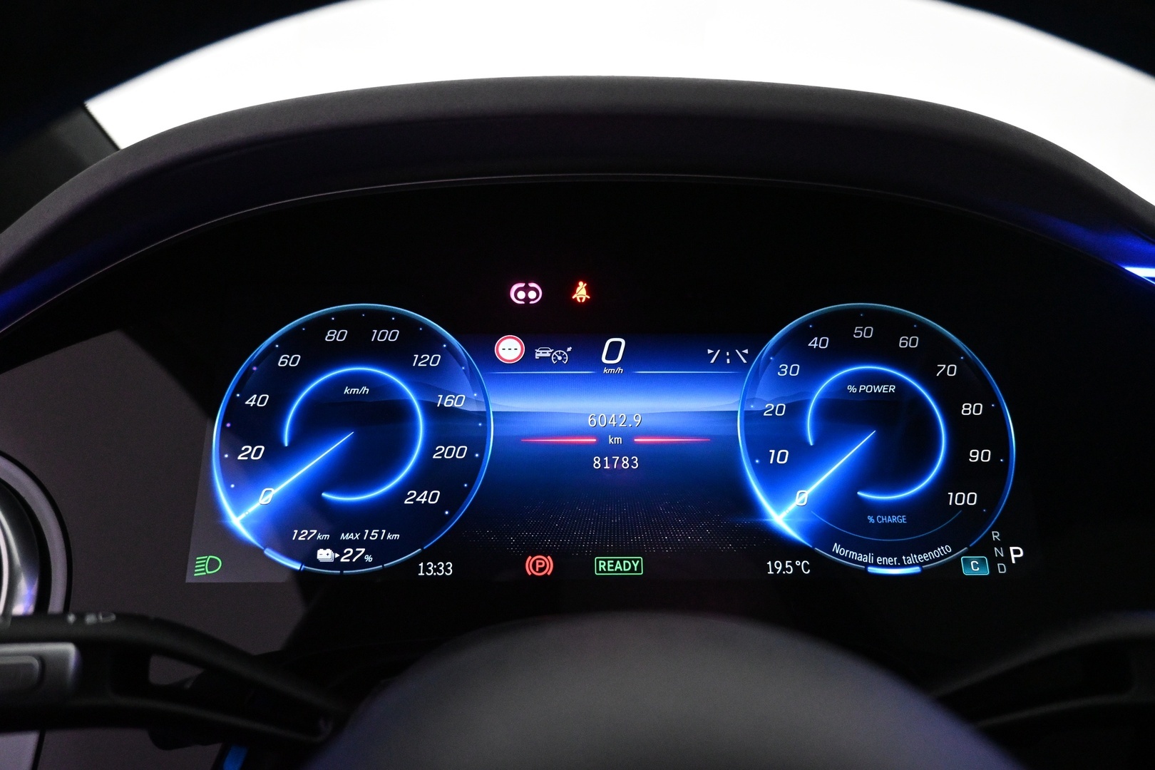 MERCEDES-BENZ EQS SUV 2023