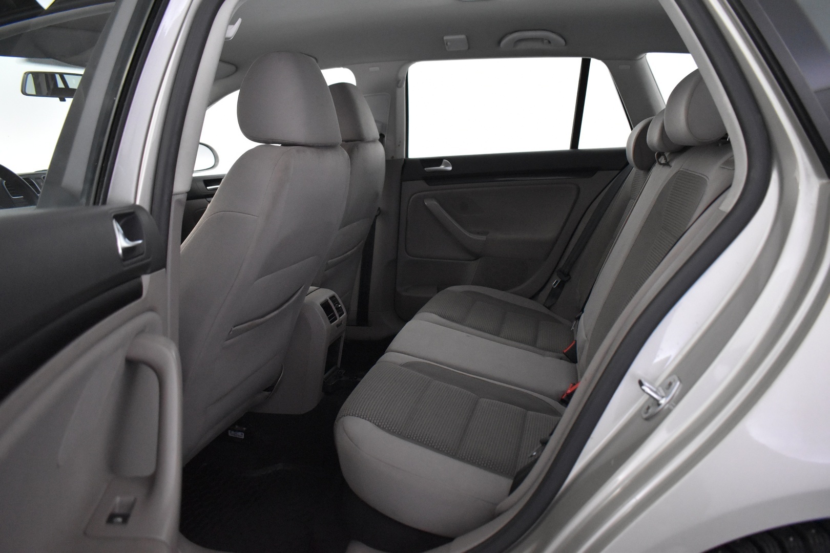 VOLKSWAGEN Golf 2012