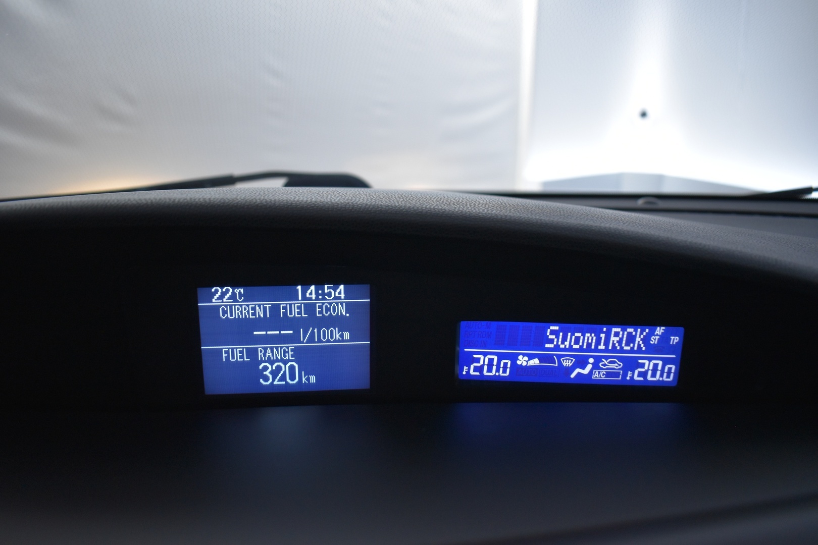 MAZDA 3 2012