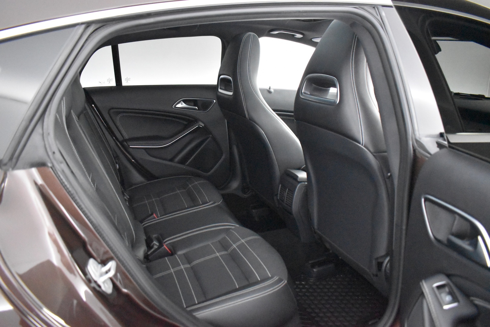 MERCEDES-BENZ CLA 2016