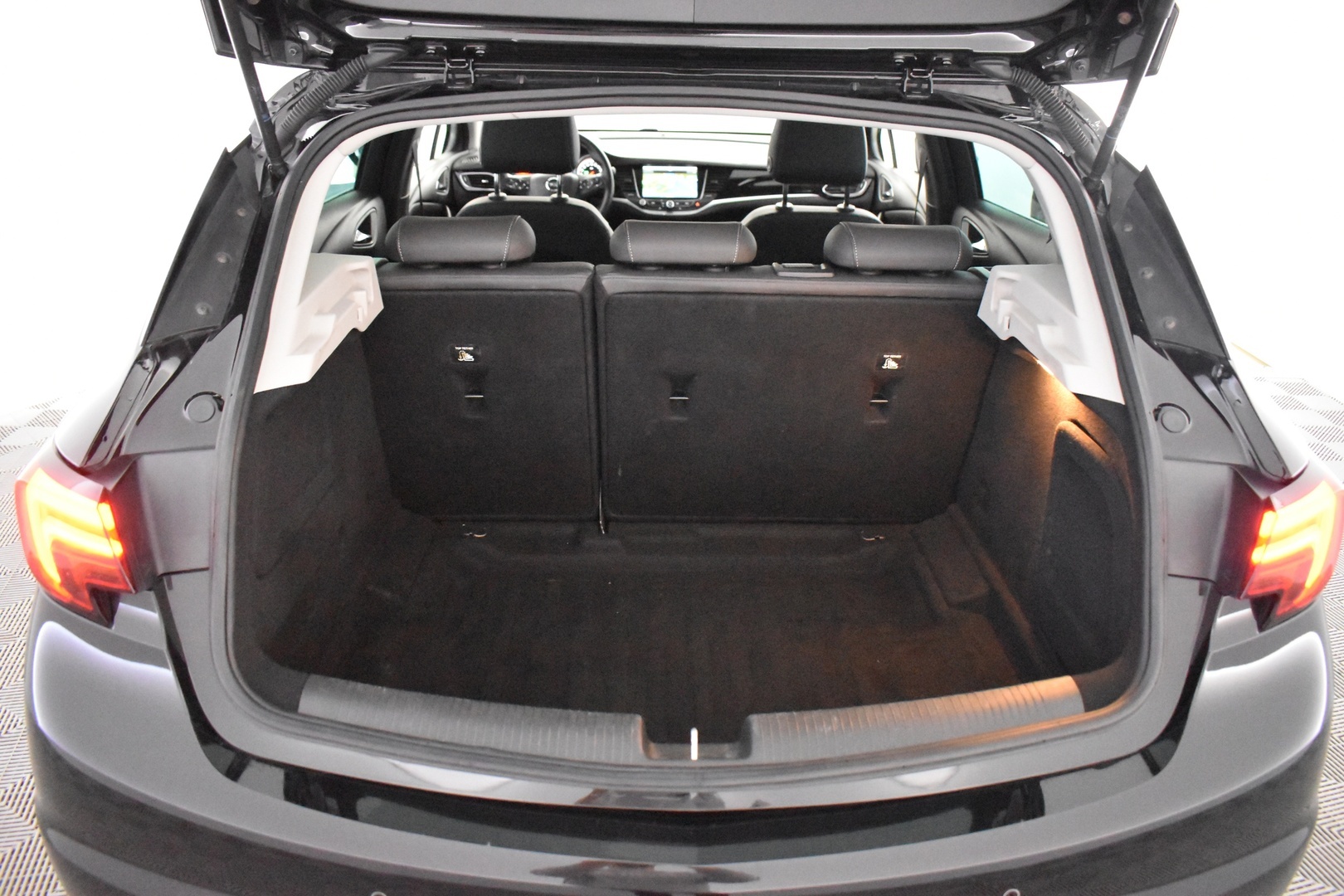 OPEL Astra 2018
