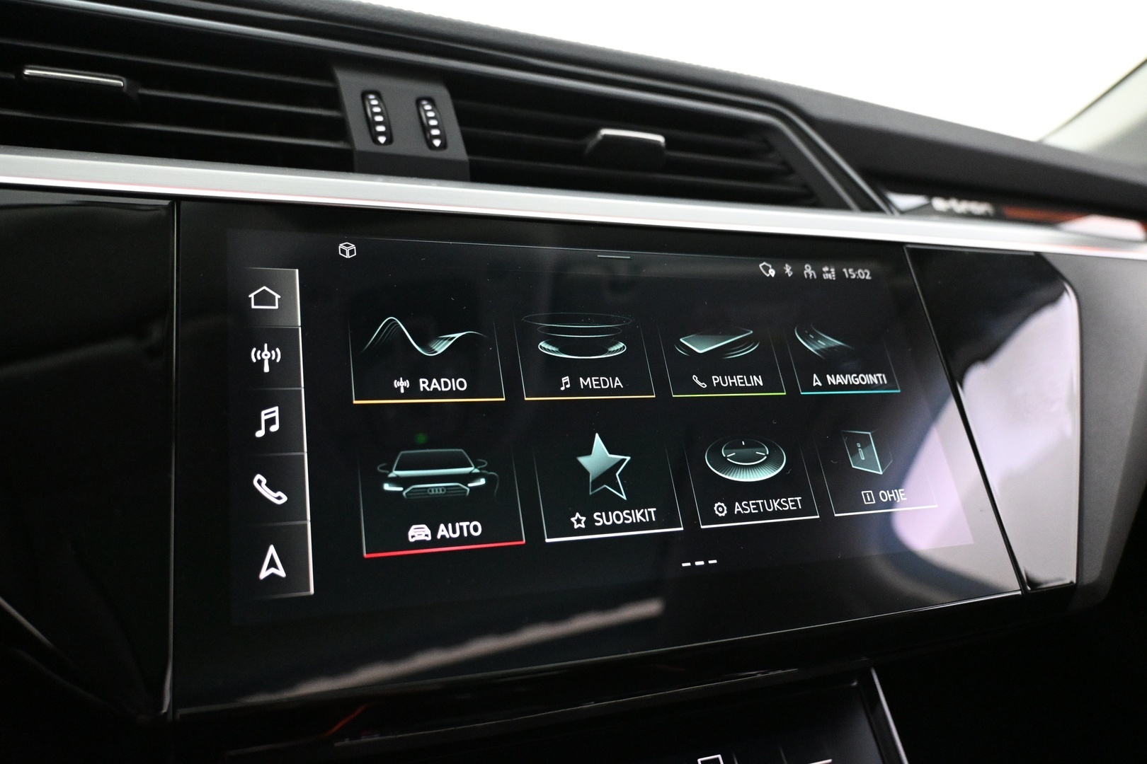 AUDI e-tron 2023