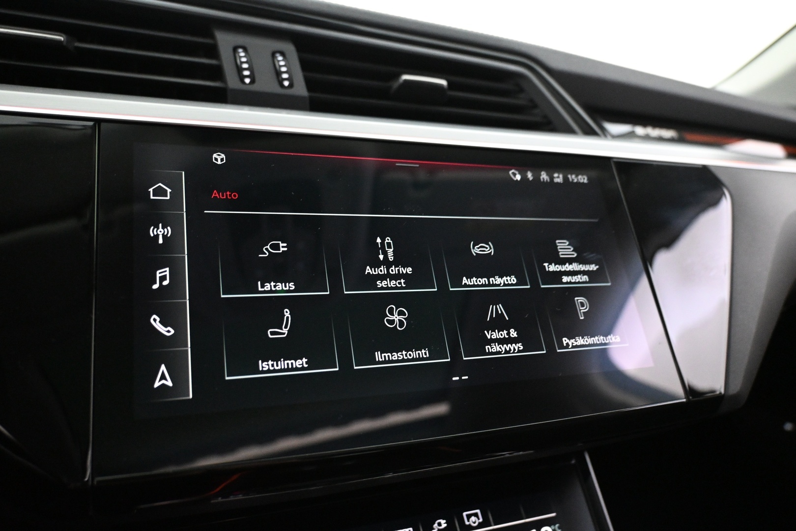 AUDI e-tron 2023