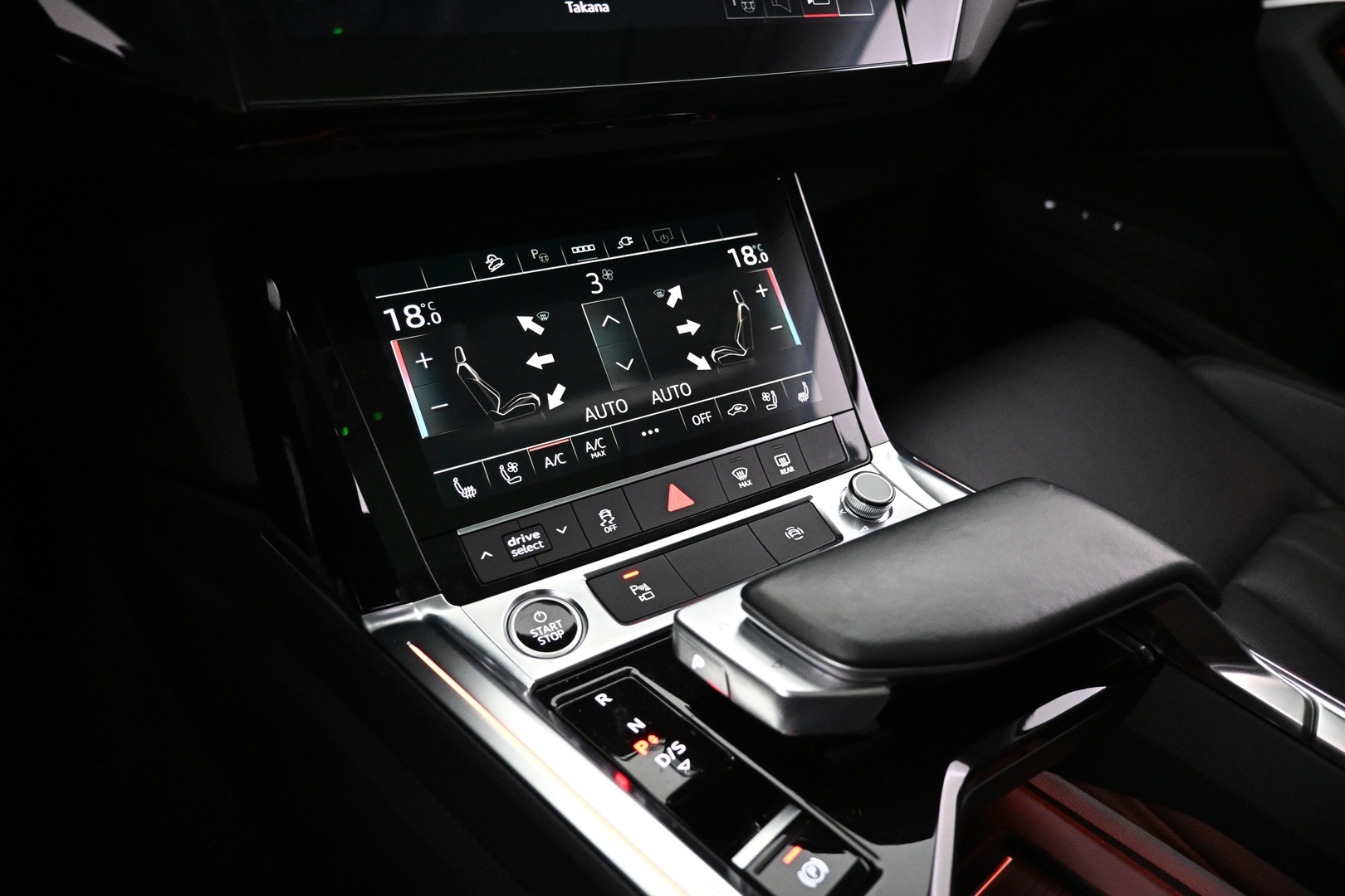AUDI e-tron 2023
