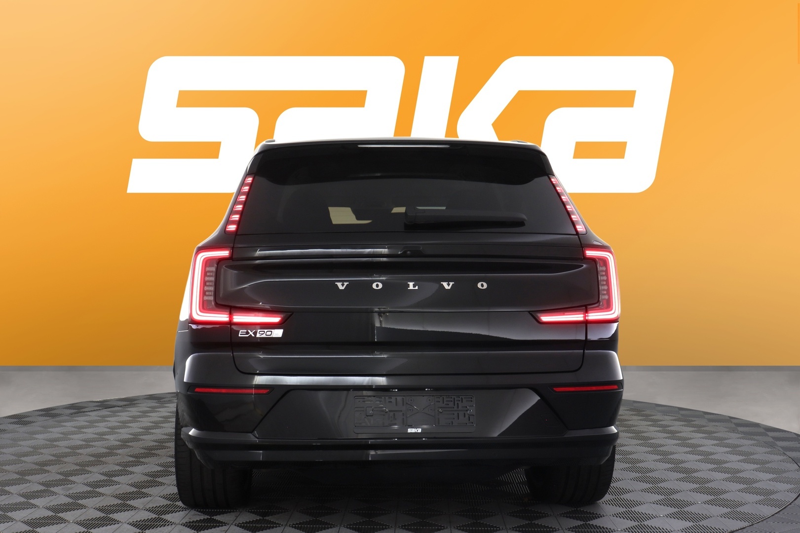 VOLVO EX90 2025