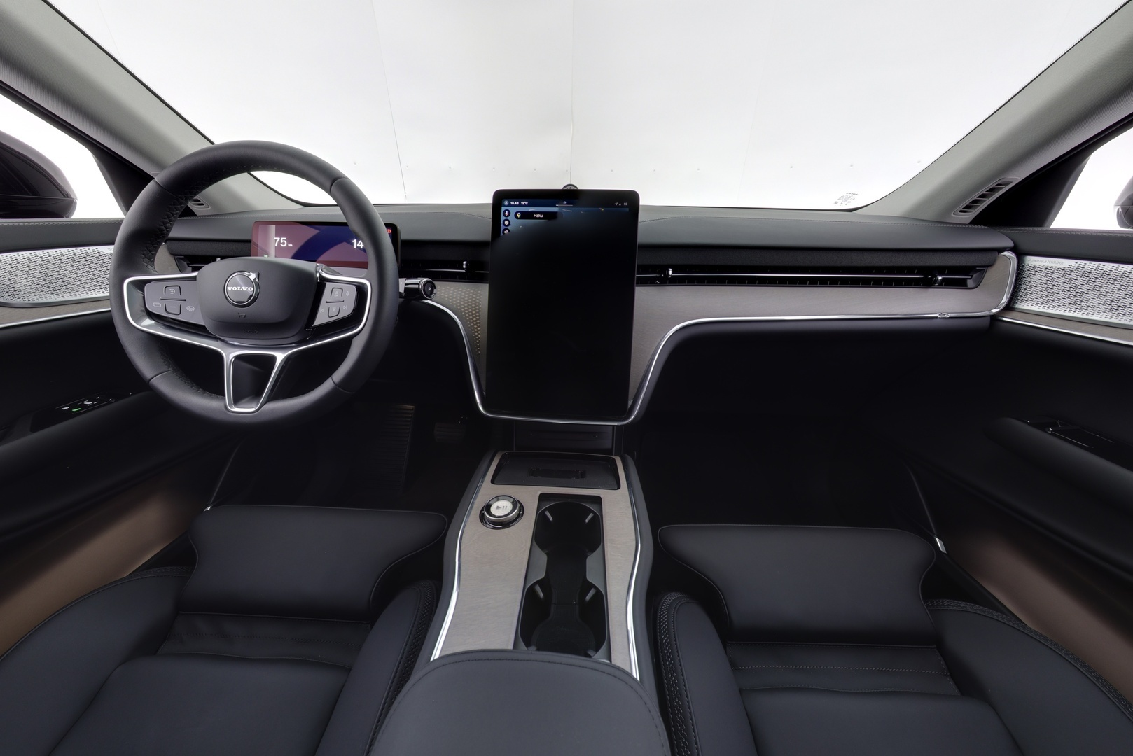 VOLVO EX90 2025