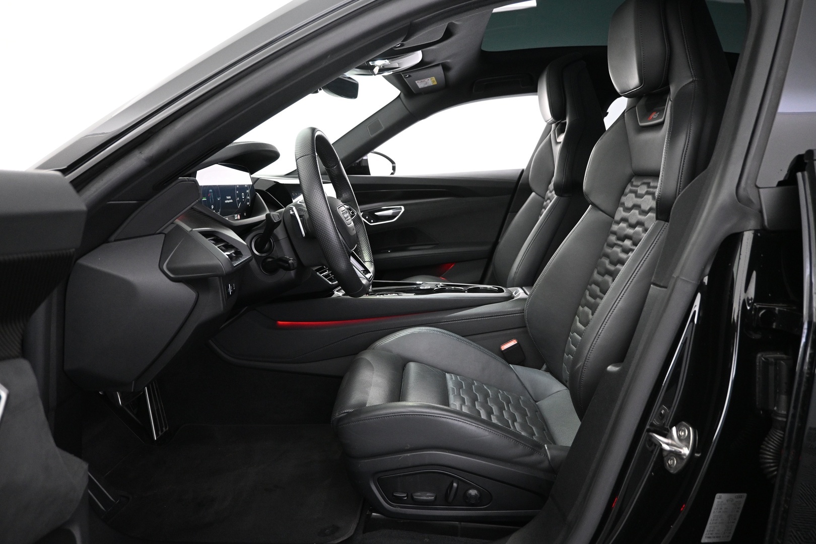 AUDI E-TRON GT RS 2022