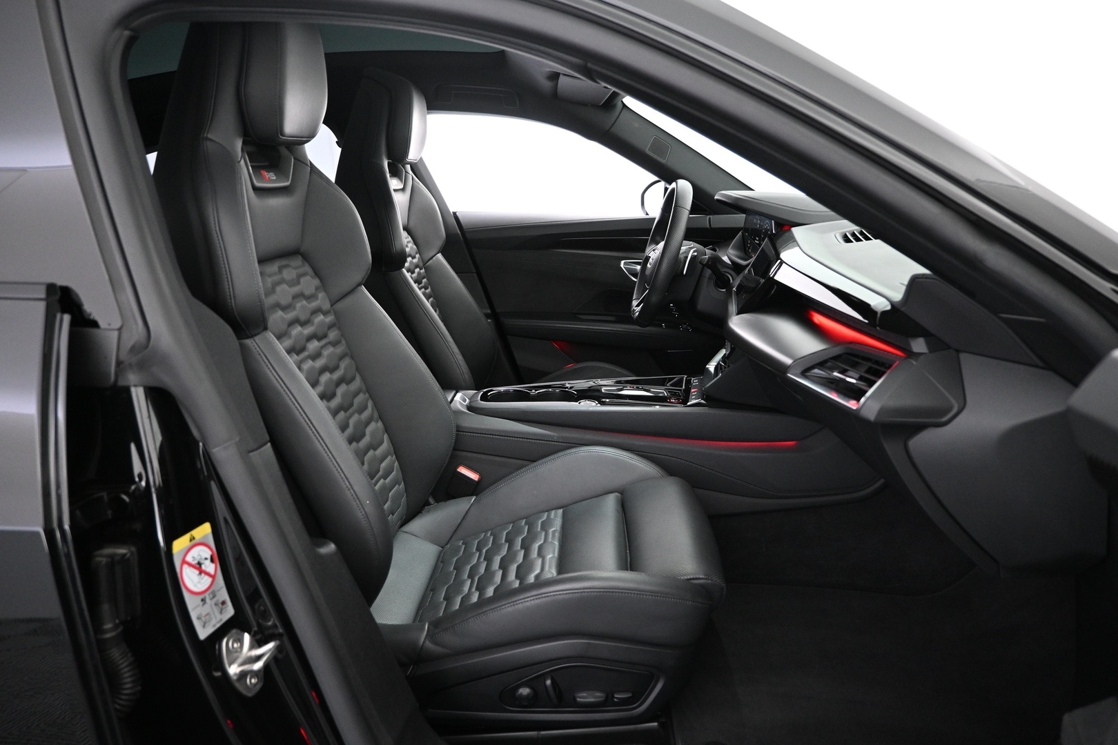 AUDI E-TRON GT RS 2022