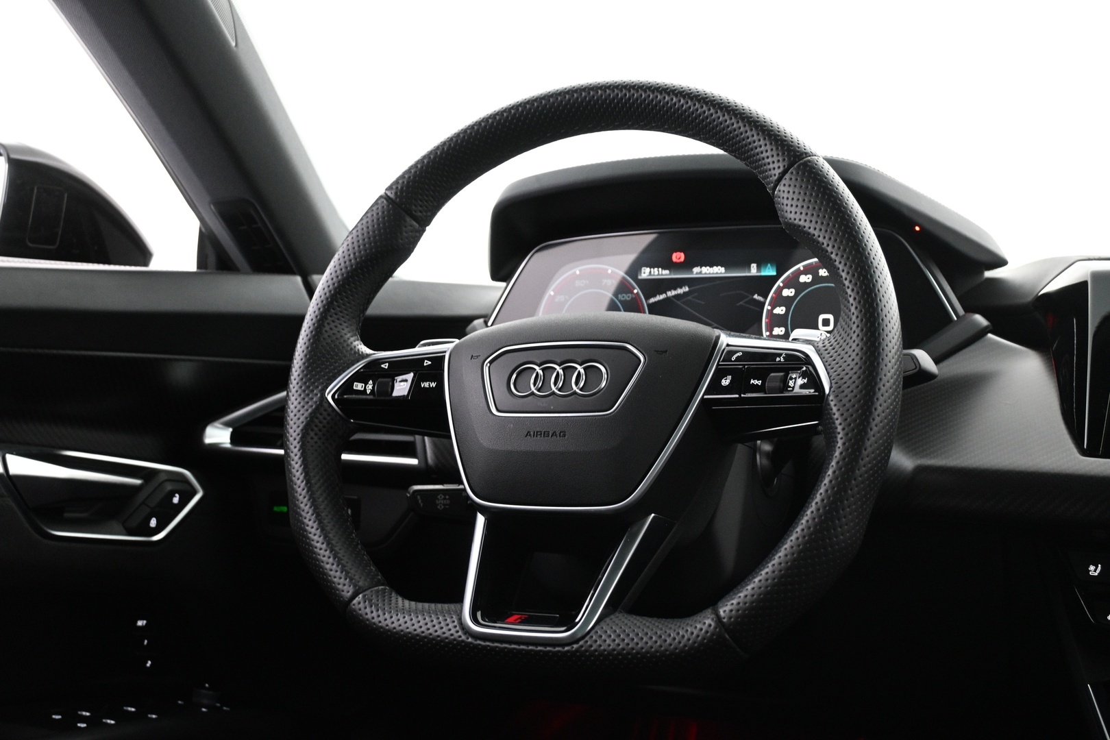 AUDI E-TRON GT RS 2022