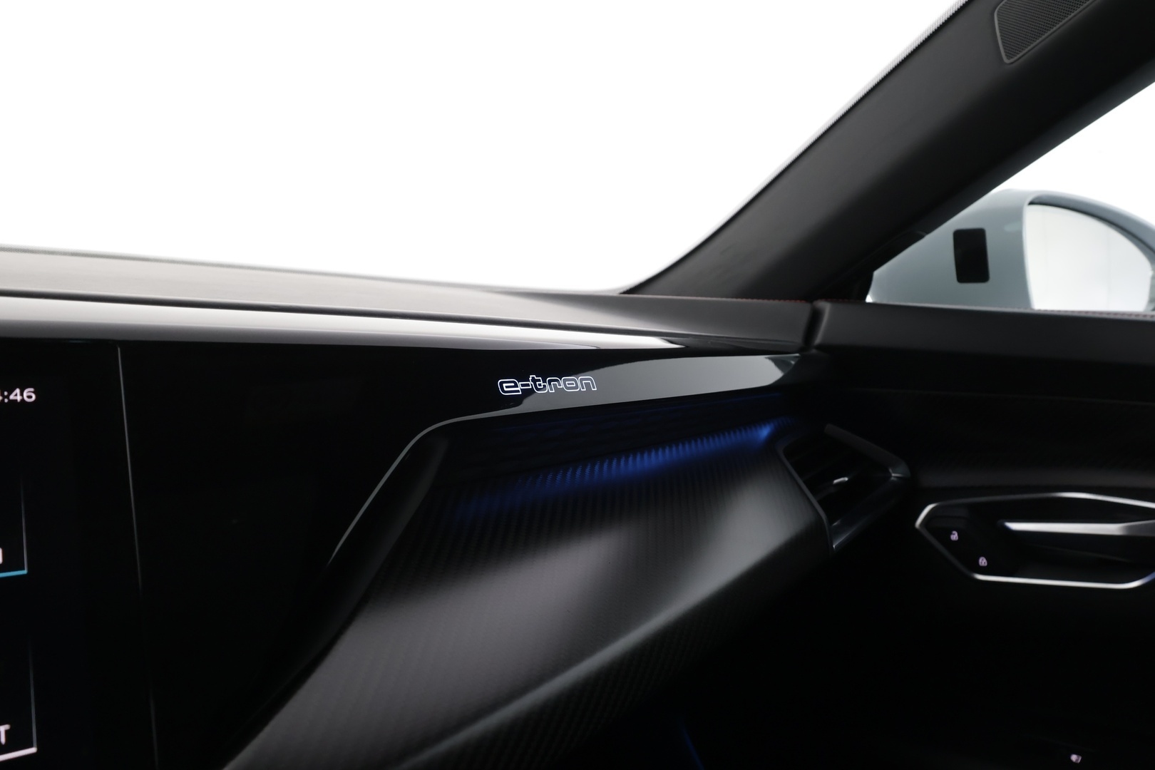 AUDI E-TRON GT RS 2022