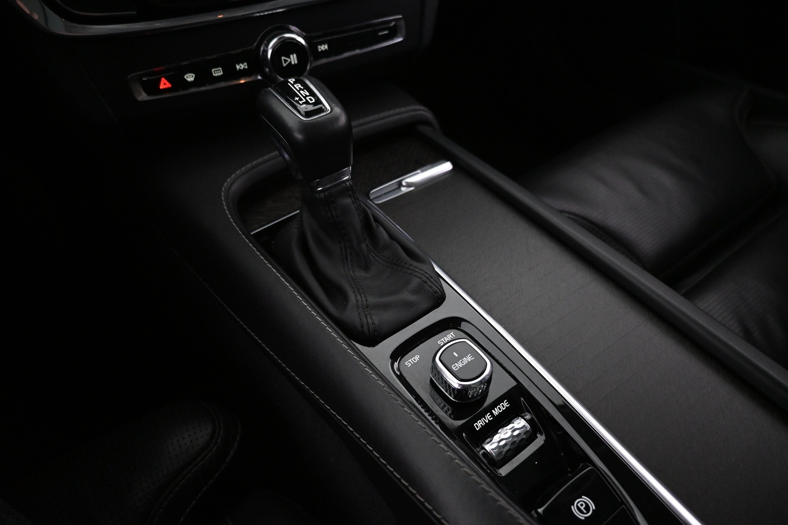 VOLVO V90 Cross Country 2017