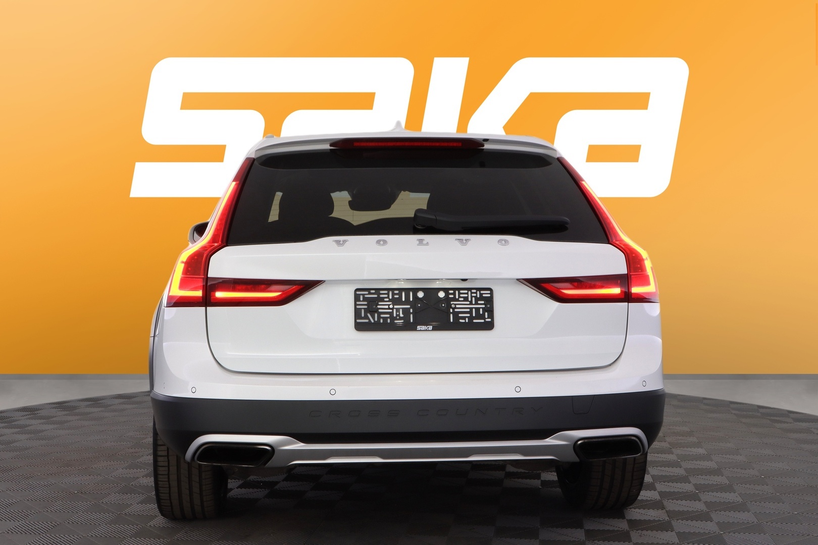 VOLVO V90 Cross Country 2017