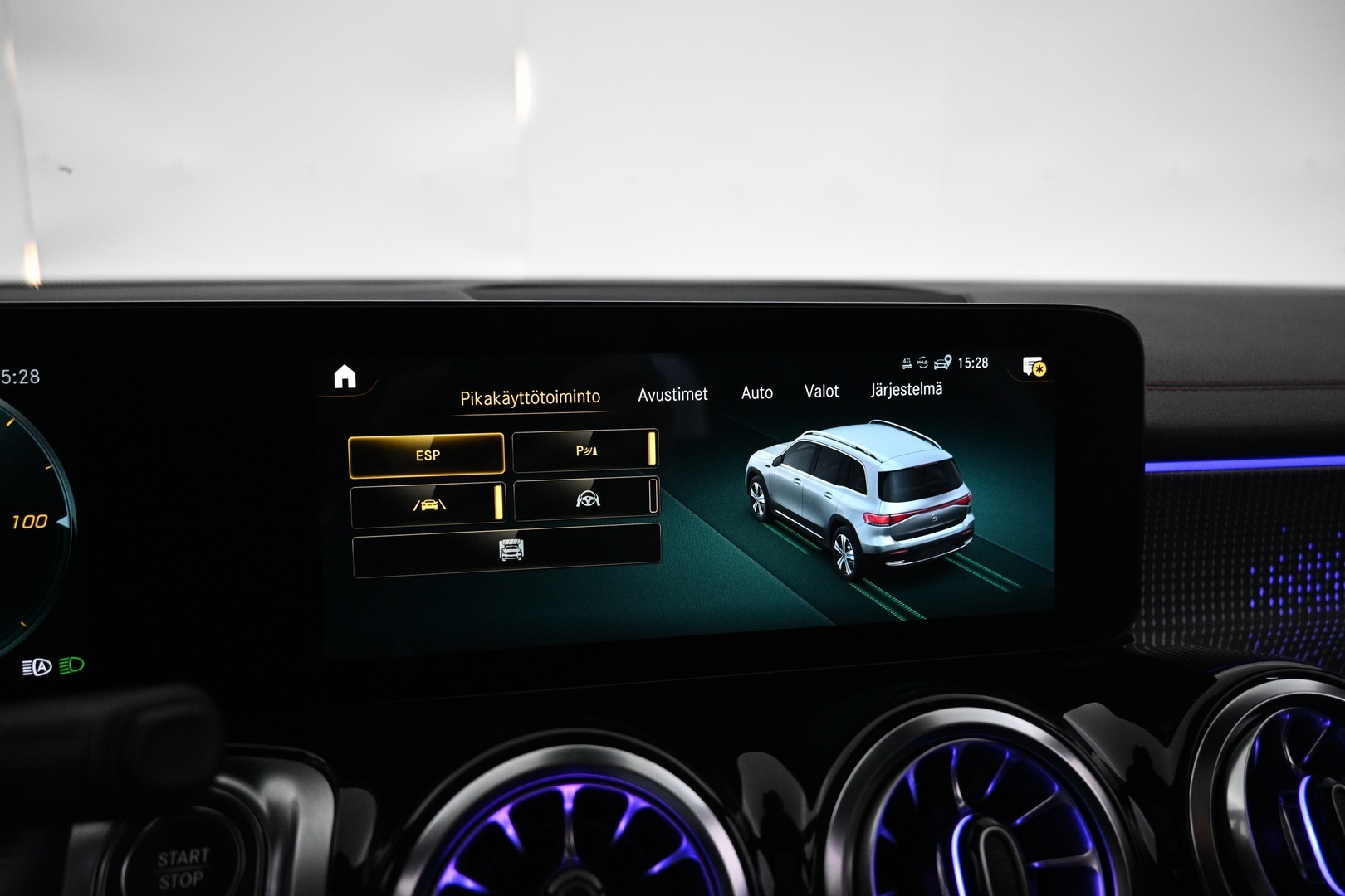 MERCEDES-BENZ EQB 2022