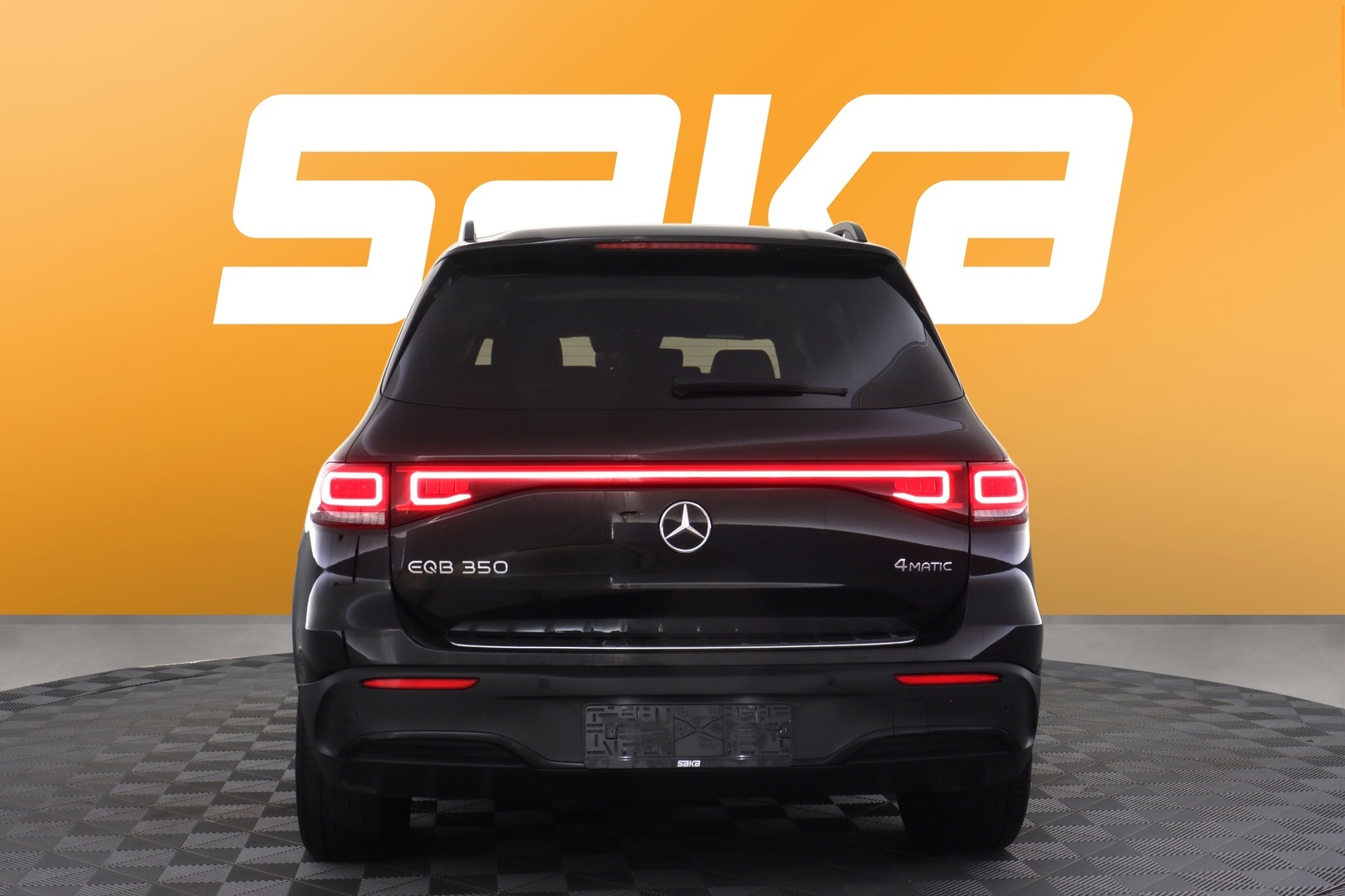 MERCEDES-BENZ EQB 2022