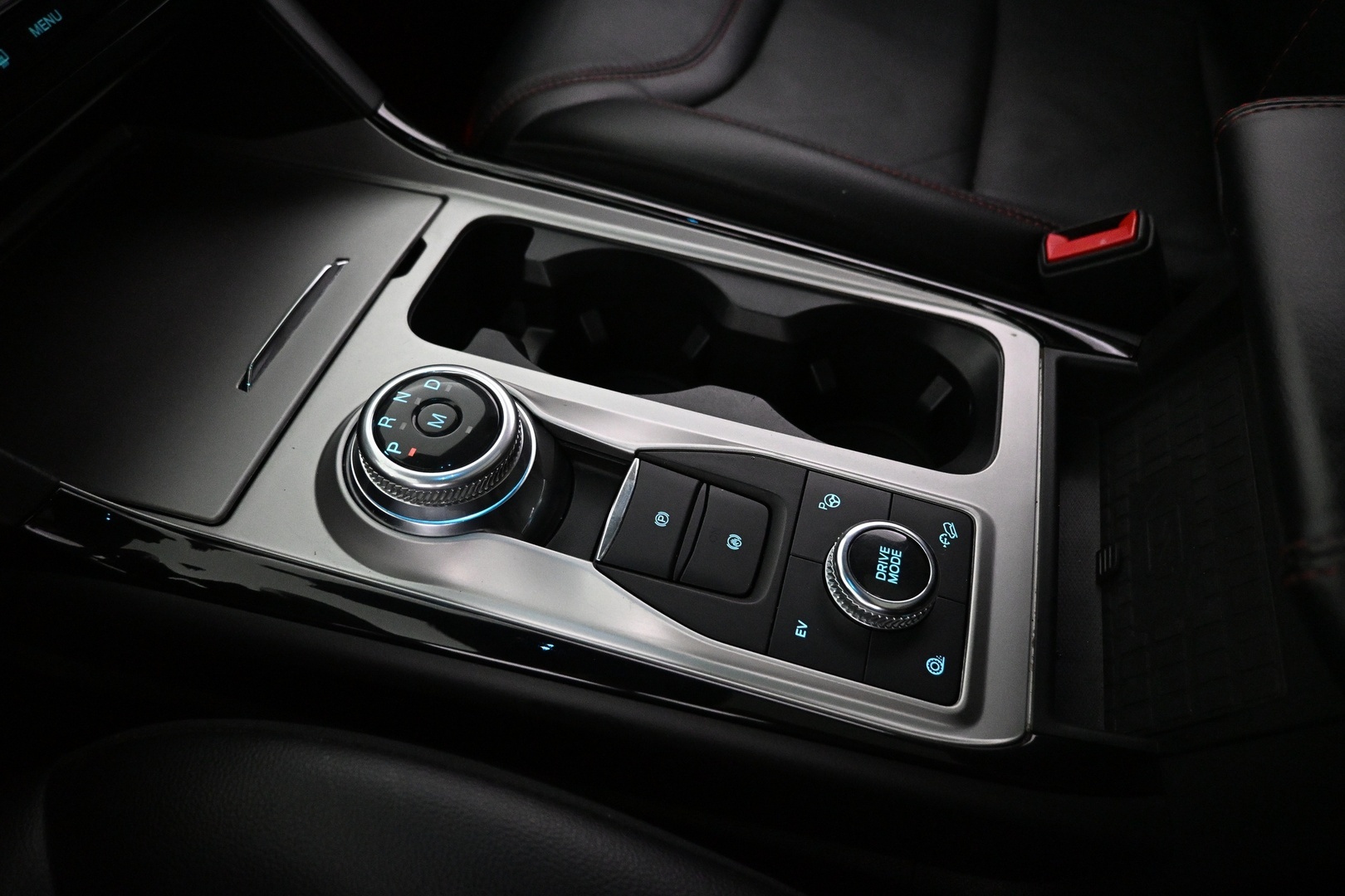FORD Explorer 2022