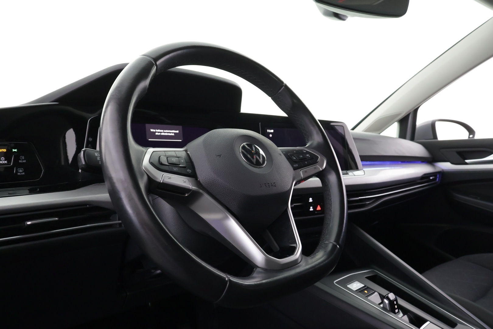 VOLKSWAGEN Golf 2021