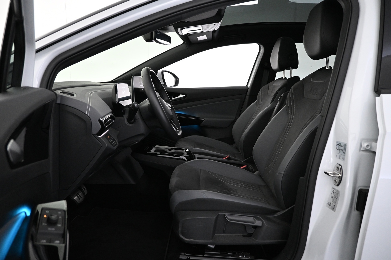 VOLKSWAGEN ID.5 2025