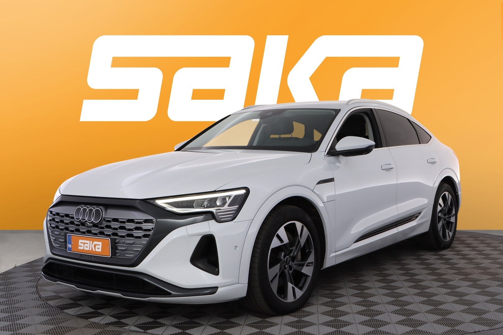 AUDI Q8 e-tron 2024