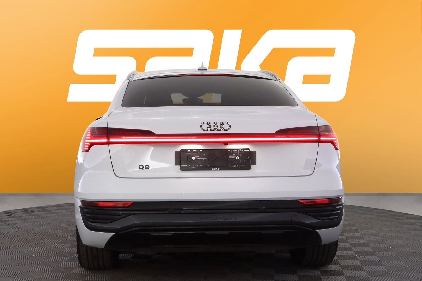 AUDI Q8 e-tron 2024