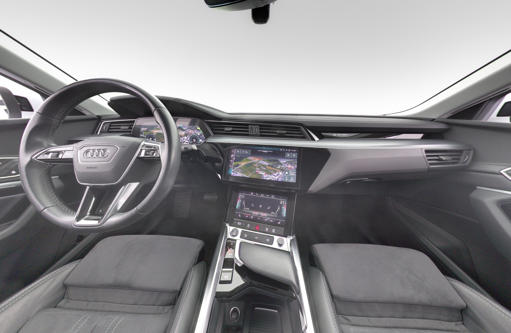 AUDI Q8 e-tron 2024