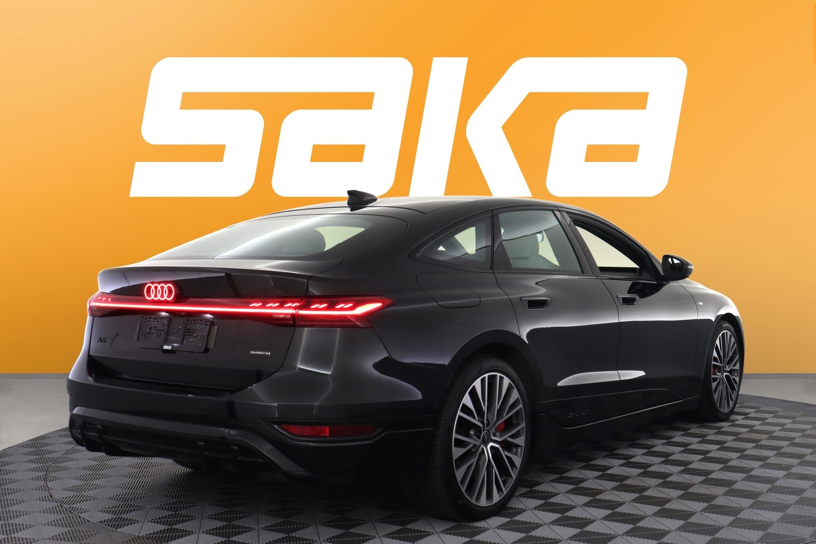 AUDI A6 e-tron 2025
