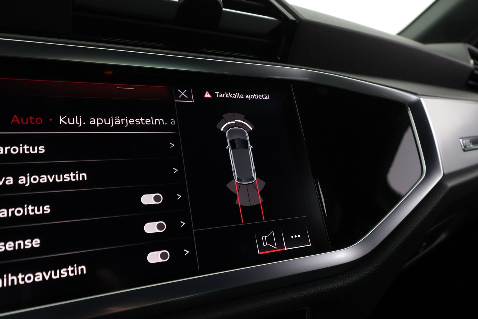 AUDI Q3 2019