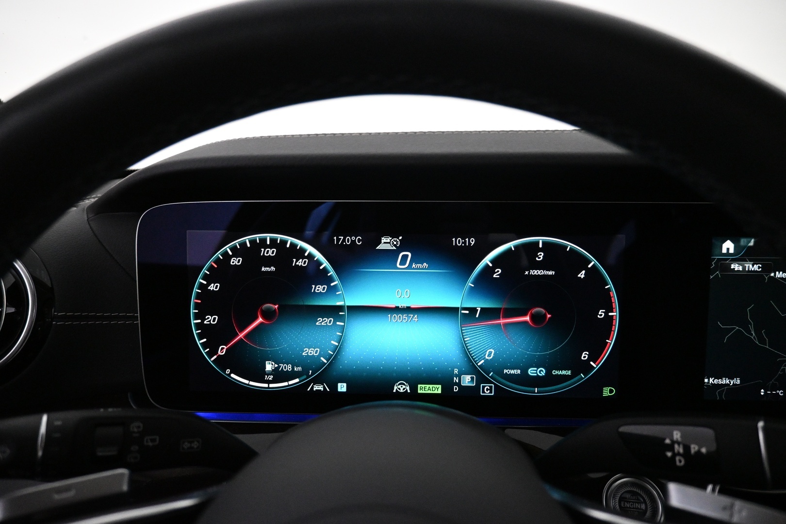 MERCEDES-BENZ E 2022