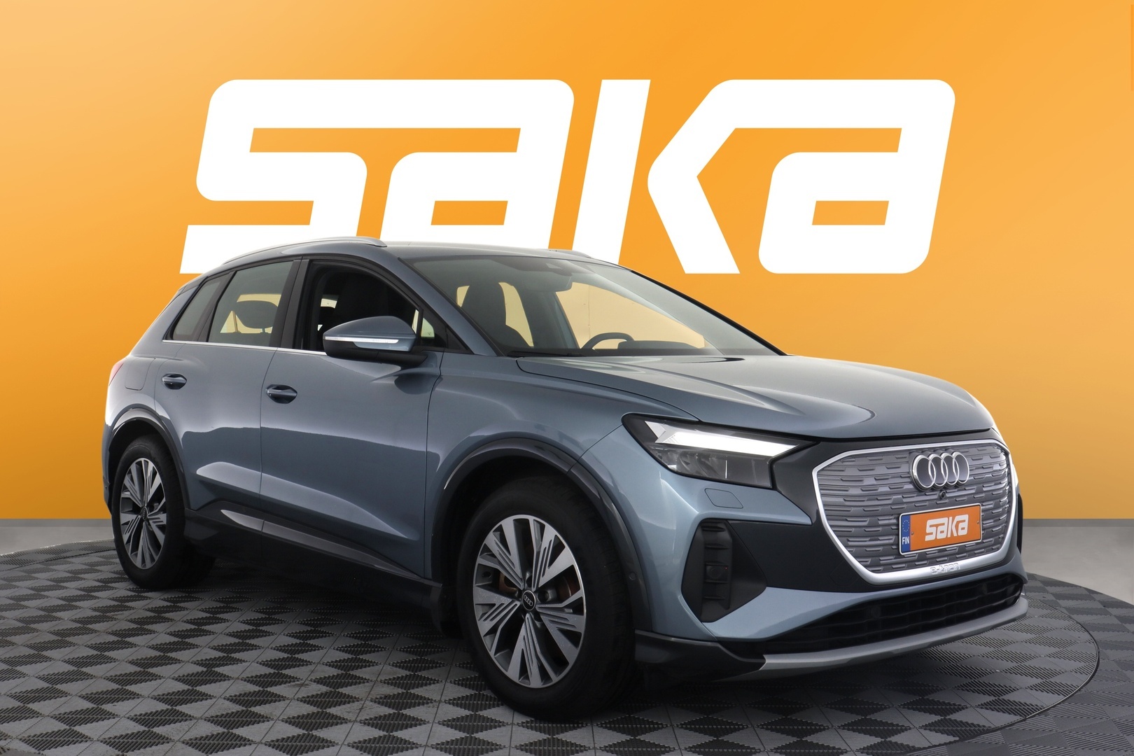 AUDI Q4 e-tron 2023