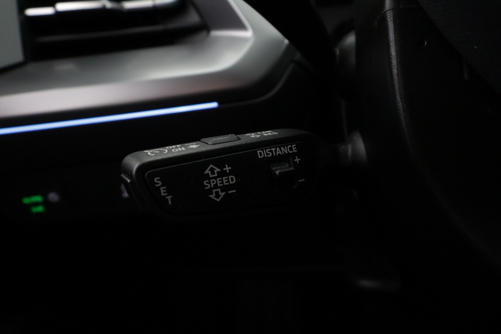 AUDI Q4 e-tron 2023