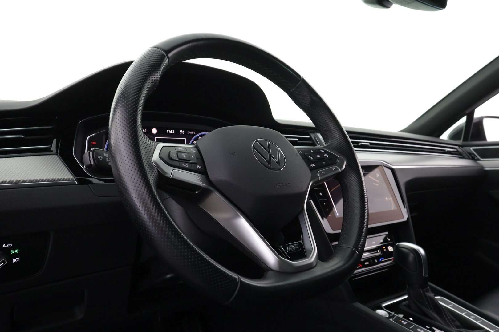 VOLKSWAGEN Passat 2021