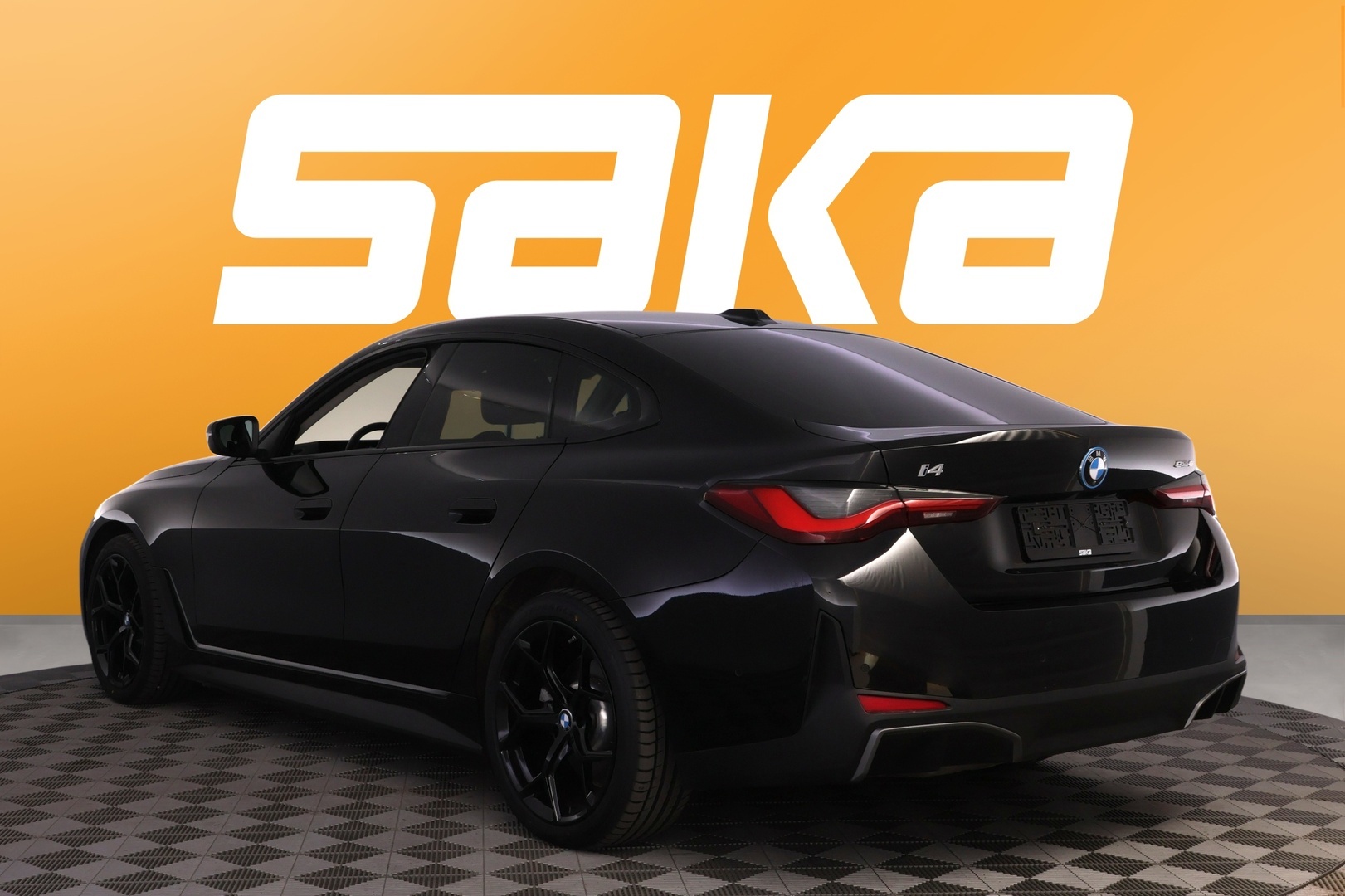 BMW i4 2023